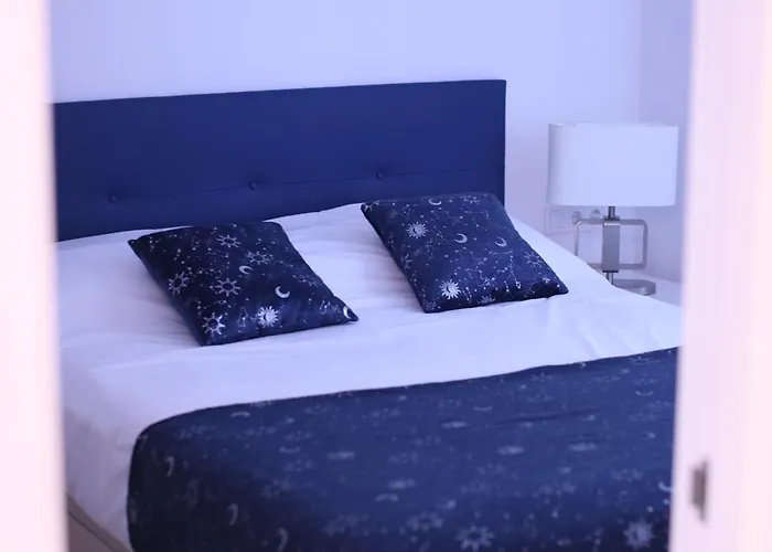 Maestro Damián, Moderna Vivienda Turística A Estrenar En *